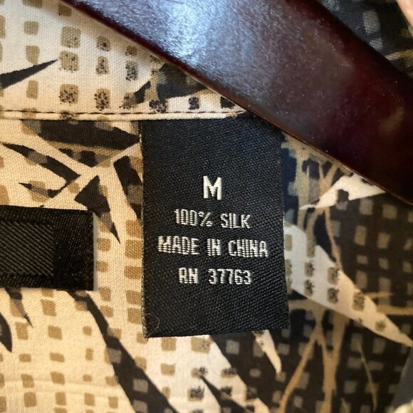 Axis LA Hawaiian 100% Silk Short Sleeve Button Down Shirt Size Medium - Picture 4 of 7